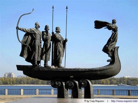 Памятник Основателям Киева - Кий, Щек, Хорив и Лыбедь / Monument to the ...