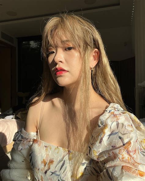 Miyoung : r/OfflinetvGirls