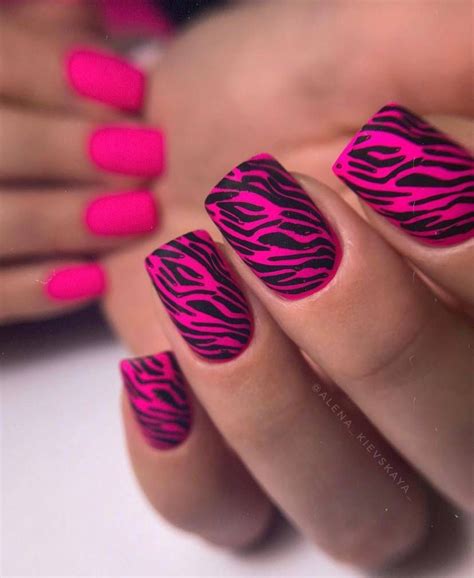 Pin by Evgen Lapshina on Маникюр in 2024 | Cowboy nails, Fancy nails ...