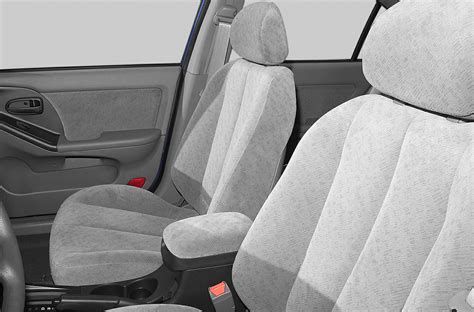 2005 Hyundai Elantra - Specs, Prices, MPG, Reviews & Photos | Cars.com