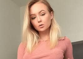Natalia Queen Bio, Age, Career, Net Worth, Height, Education,