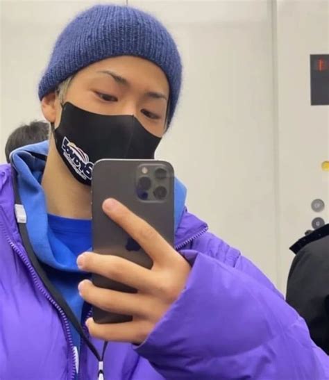 ghim cua ak mantenuto tren adam guy catalog