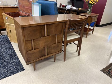 Fans of the star considine tim are sharing vintage clips 18