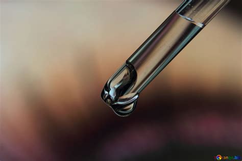 artificial tears  image