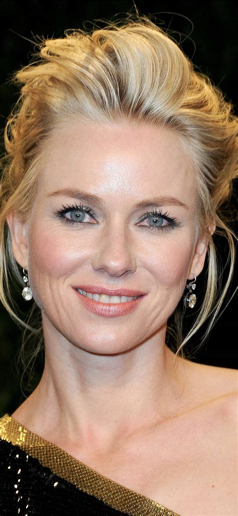 Download Naomi Watts British Actress Ann Darrow Wallpaper | Wallpapers.com