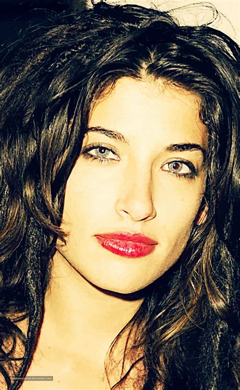 Pictures of Tania Raymonde