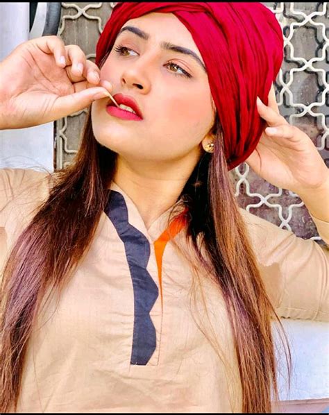 Manahil Malik 727 Official Tik Toker