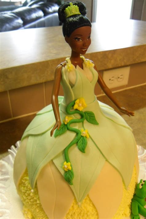 Princess Tiana - CakeCentral.com