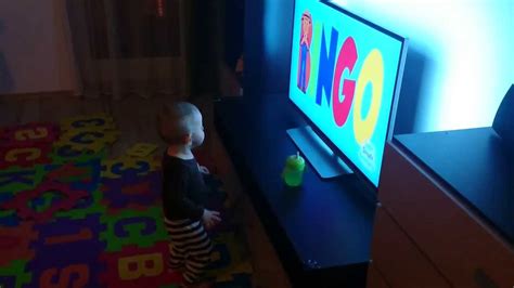 Luky spieva BINGO od Super Simple Songs - YouTube