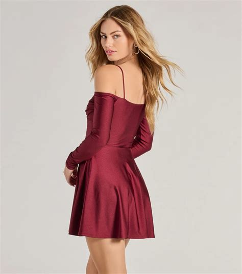 burgundy dresses long sleeve 5
