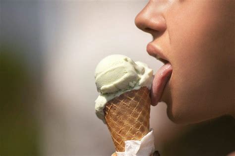 Taste vs Flavor: Difference and Comparison