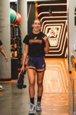 hottest wnba players players bio
