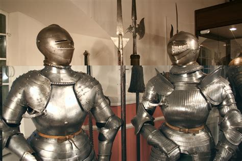 Рыцарские доспехи. Германия. XVI век. Военно-исторический музей ...