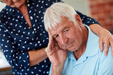 10 Warning Signs of Dementia