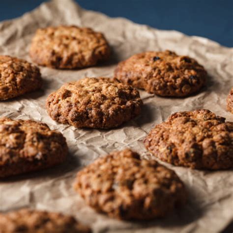 Apple Oatmeal Cookies - Cinnamon And Thyme