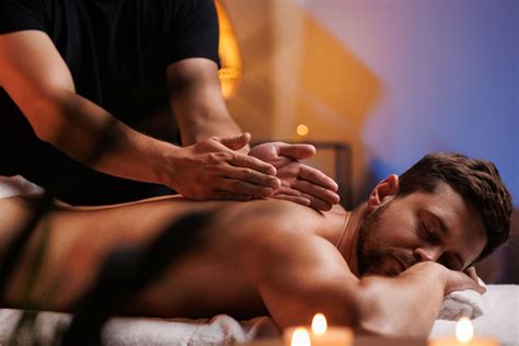 From Swedish to Deep Tissue: The 5 Most Popular Home Massages in Abu