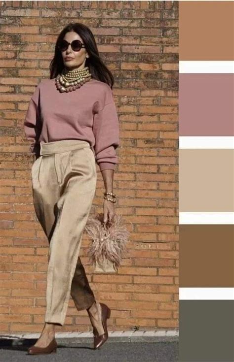 Pin de Marina Slav em КОЛОРИСТИКА | Roupas terrosas, Moda colorida ...