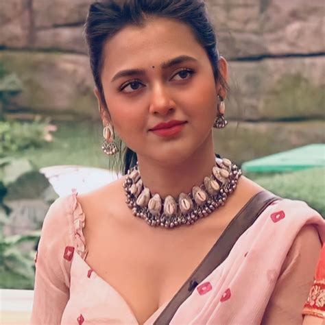 tejasswi prakash   trending queen justshowbiz