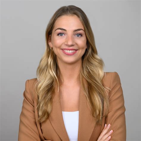 Marie Becker - HR Business Partner - DöhlerGruppe | XING