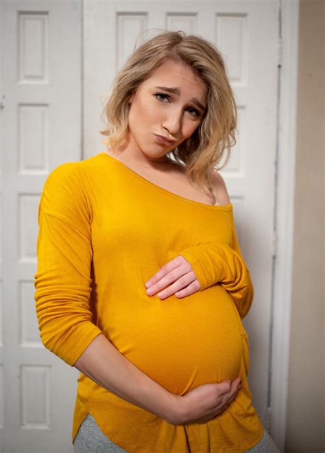 Preggo : r/CourtneyMiller