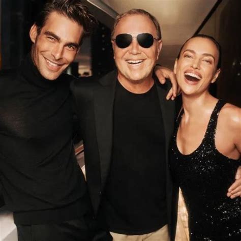 Michael Kors predstavlja muški i ženski parfem za 2024.