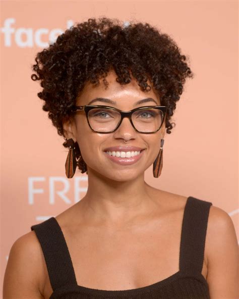 Beauty experts explain what a long curly pixie cut suits best 24