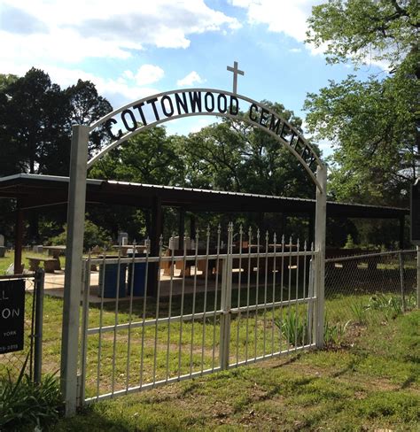 Pictures of Elizabeth Starr