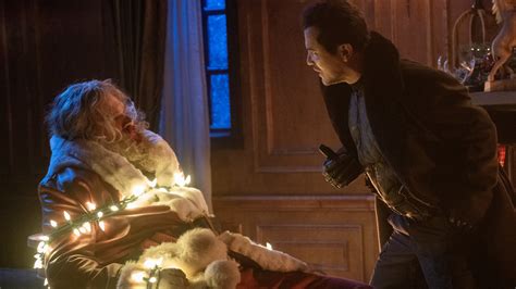 ‘Violent Night’ Review: Yucks, Not Yule - The New York Times