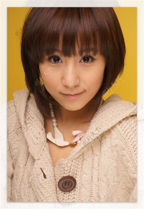 短发美女图片素材-编号14048574-图行天下