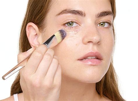 3 Ways to Refresh Your Eyes | Clinique