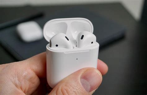 Как заряжаются AirPods? Энтузиаст раскрыл все секреты | AppleInsider.ru