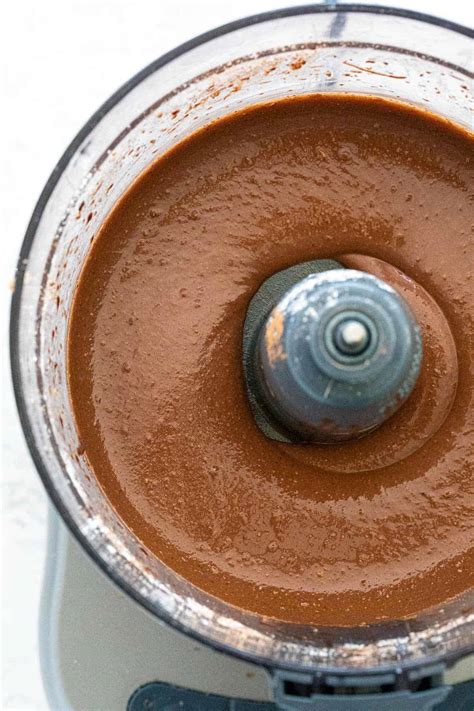 How to Make Nutella (2-ways!) - Jessica Gavin