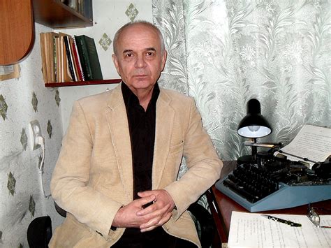 основатель и главный редактор юрий кувалдин