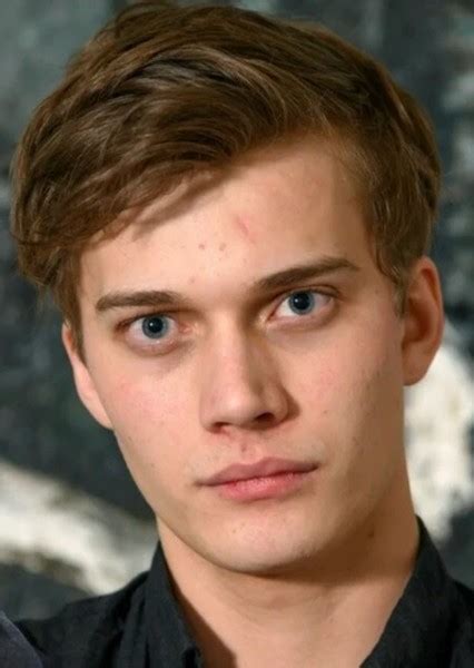 Björn Mosten Fan Casting