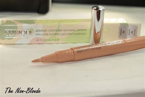 Clinique Airbrush Concealer (Medium 02) | The Non-Blonde