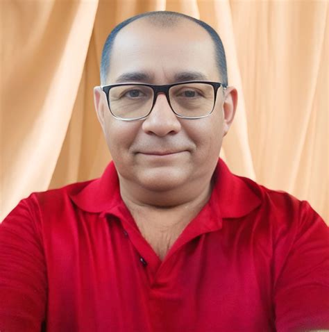 Roberto Diaz Guillen | They challenged him that if he stopped him they