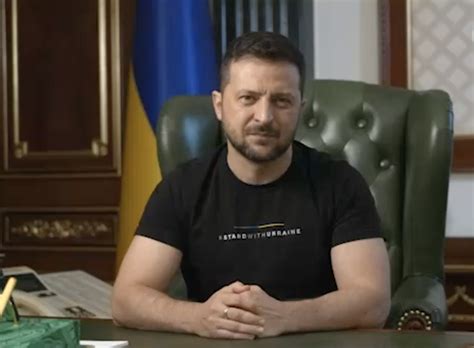 Владимир Зеленский обратился к россиянам на русском языке - OstWest TV