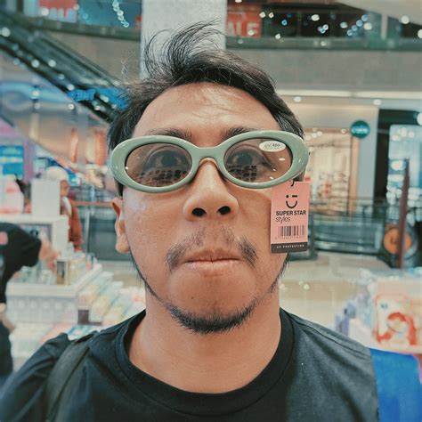Burhanuddien Ibrahim Rahmani – Medium