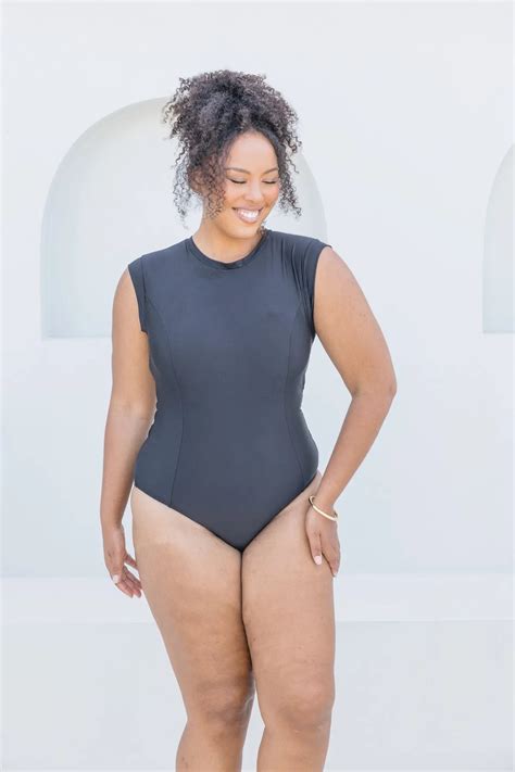 Black Cap Sleeve One Piece – Lilly & Lime