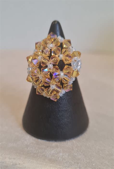 Jewelry in yellow - Ivana Bianchi