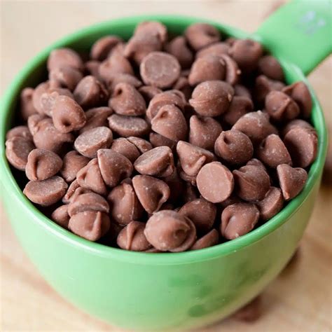 chocolate chips   cup standard mini jumbo