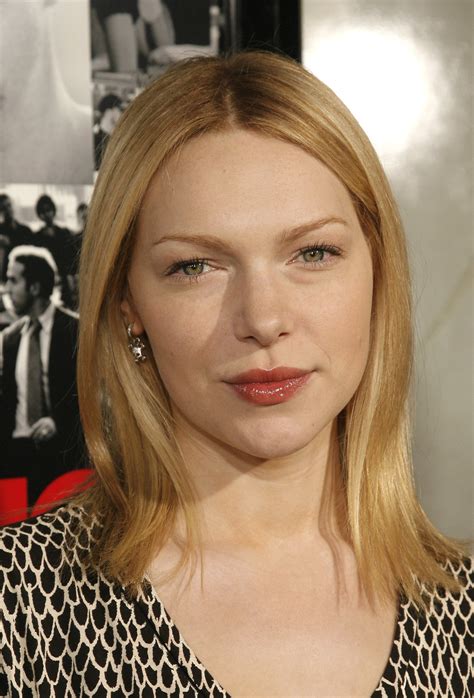 Laura Prepon Eye Color Hair Color Laura Prepon Americ - vrogue.co