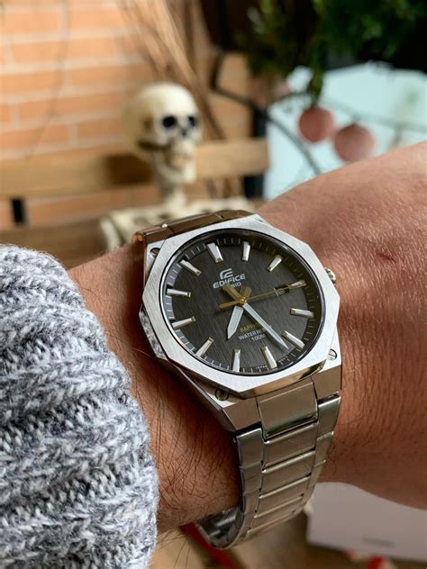 Reloj Casio Edifice EFR-S108D-1AVUEF - Opinión y review