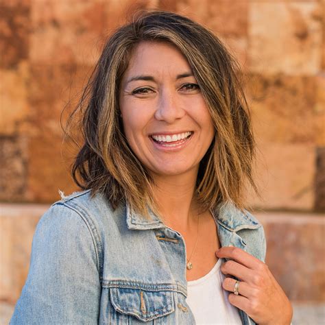 Meet the (in)courage Contributors – (in)courage