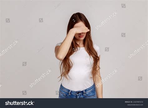 covering  eyes images stock  vectors shutterstock