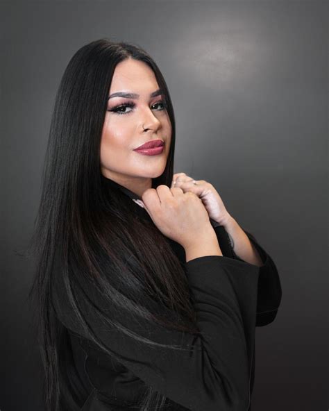 Aila (@ailaafernanda) • Instagram photos and videos