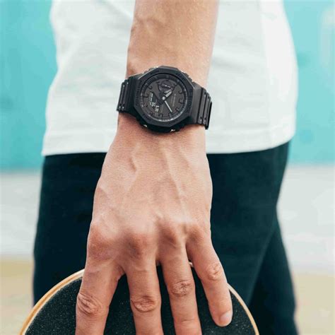 G-Shock CasiOak Analog And Digital Display Watch GA-2100-1A1ER