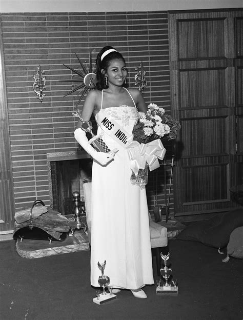 Pam Grier Photos Early Life