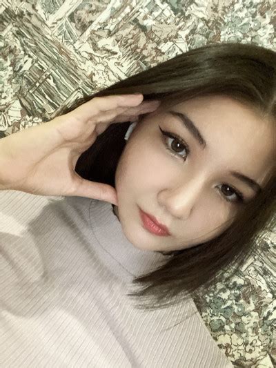 Lia from Ufa, Russia seeking for Man - Rose Brides