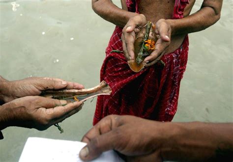 how to perform tarpan at home